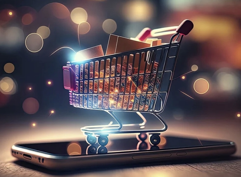 谷歌云通过高可用的计算和存储服务支持电商平台的全球扩展，个性化推荐系统和实时数据分析增强用户体验，确保安全支付和稳定物流管理。